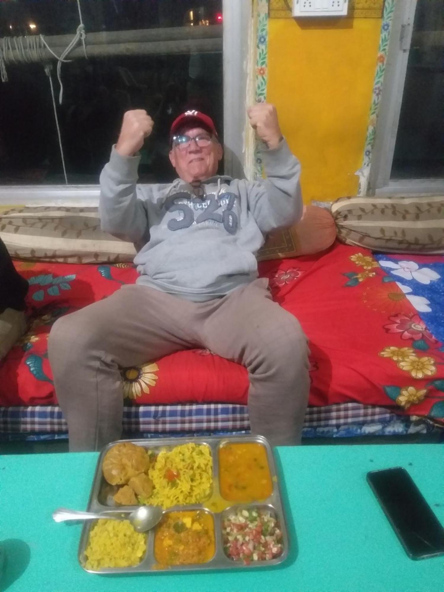 Milkman Guest House Pushkar Luaran gambar
