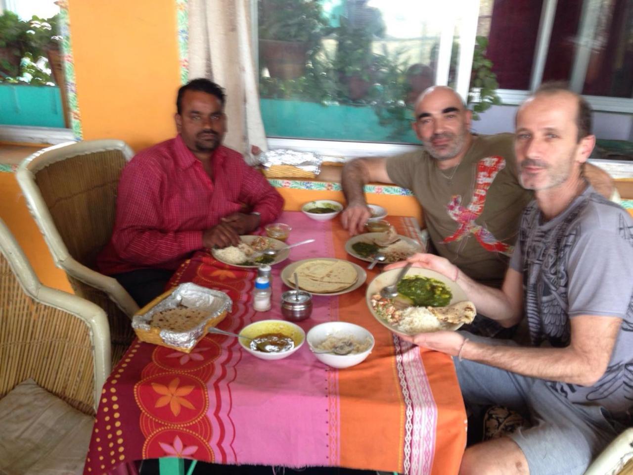 Milkman Guest House Pushkar Luaran gambar